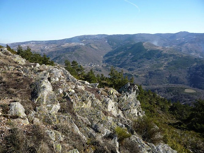 Sentier de la crête du Suquet