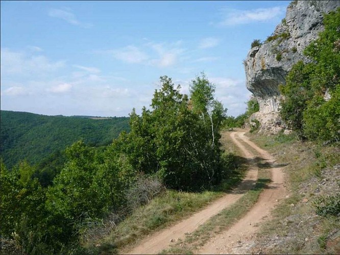 Sentier du tombeau du Géant