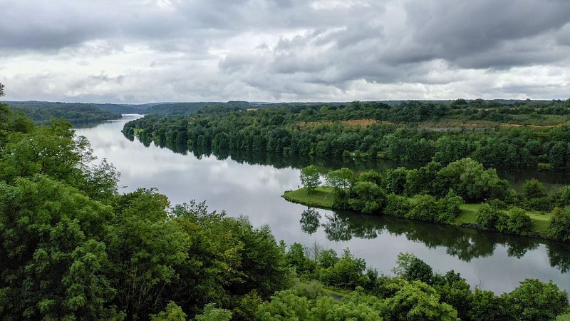 The loop of the moselle relaxation and leisure