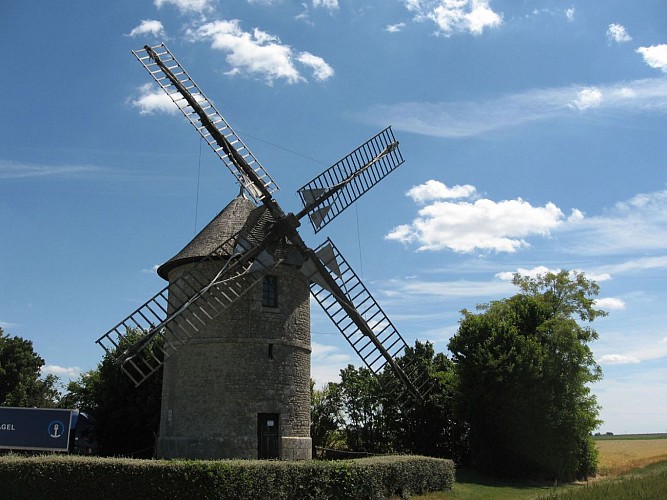 189.Niverville.(28).Moulin de Frouville-Pensier.