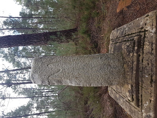 PIERRE DES 3 COMMUNES