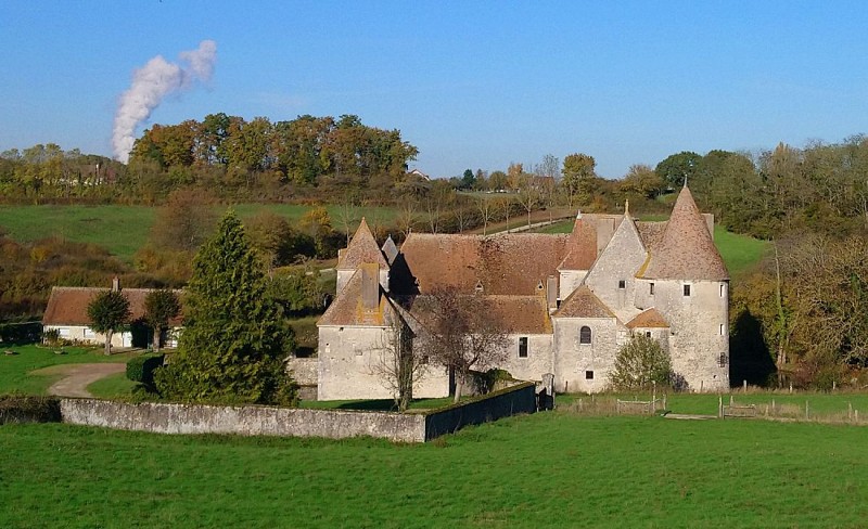 N°49) Etangs, vignes et châteaux