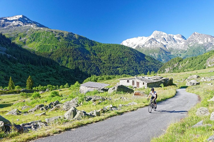 Arrivée au hameau de la Savonne