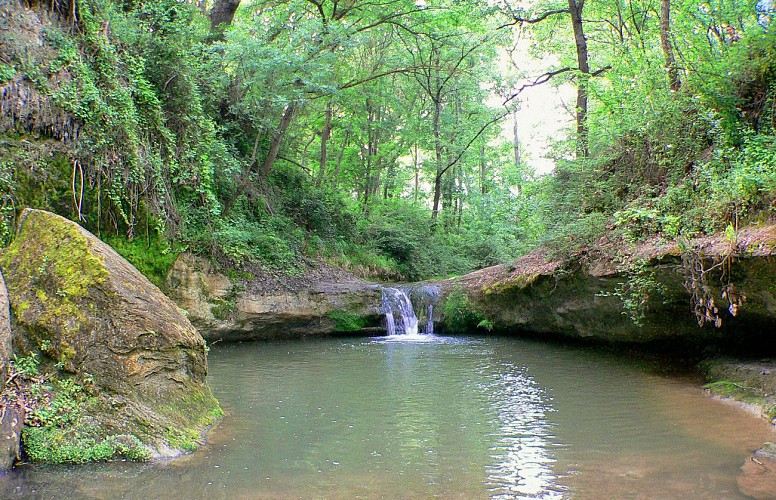 Belvèze-du-Razès-le sentier des vignerons