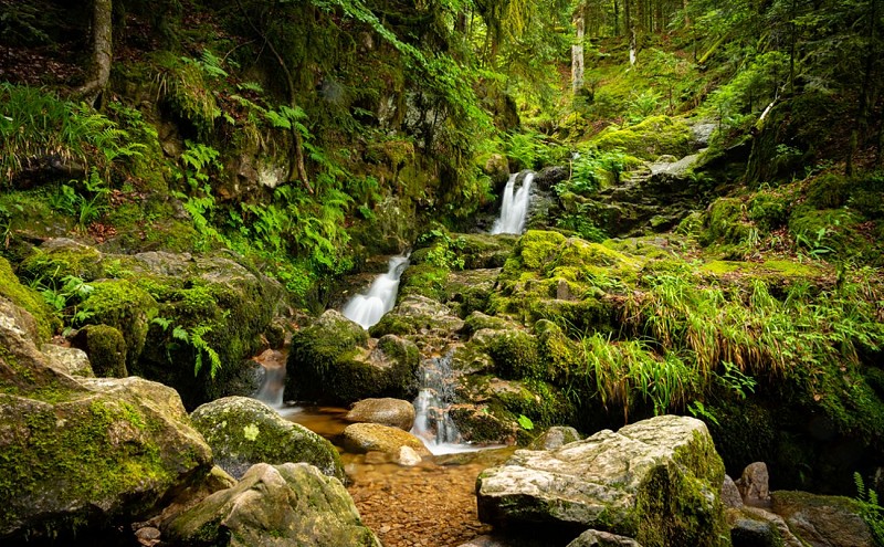 CASCADES DE RETOURNEMER ET DE CHARLEMAGNE - WANDERUNG
