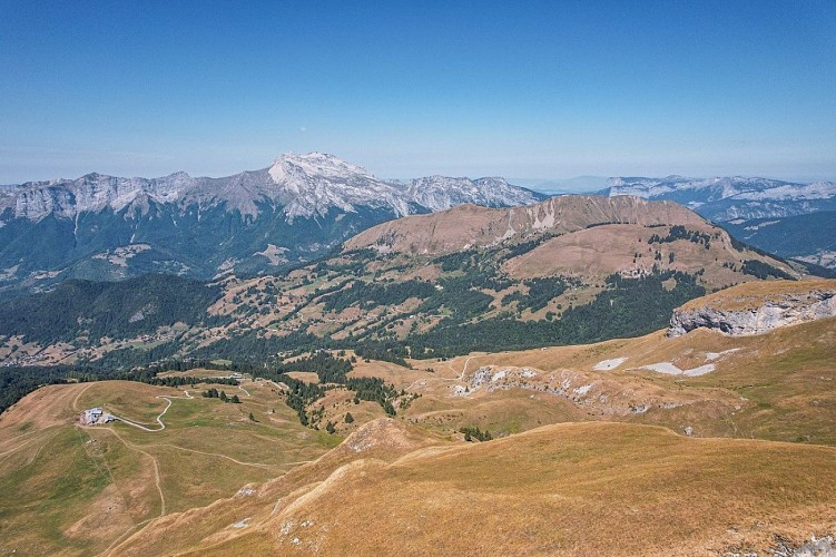 Le Mont Charvin Tour