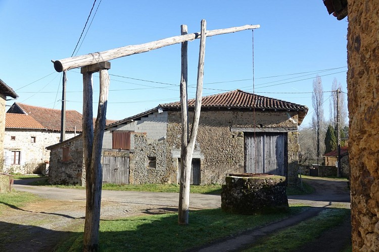 Pressignac : Sentier Camp de César et Cigogne