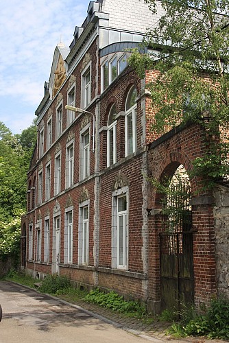 11 Château Dorman(7)