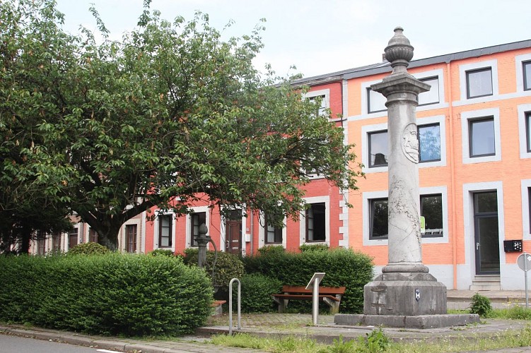 1 Place Xhovémont (11)