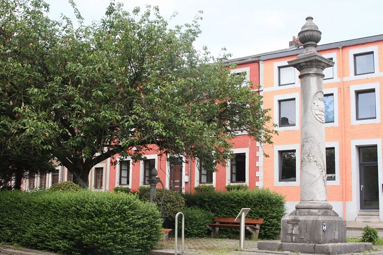 1 Place Xhovémont (12)