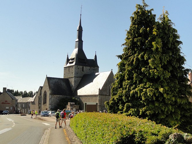 BRECE - RANDONNÉE - CIRCUIT DU SAUT-AU-LOUP - 7 KM