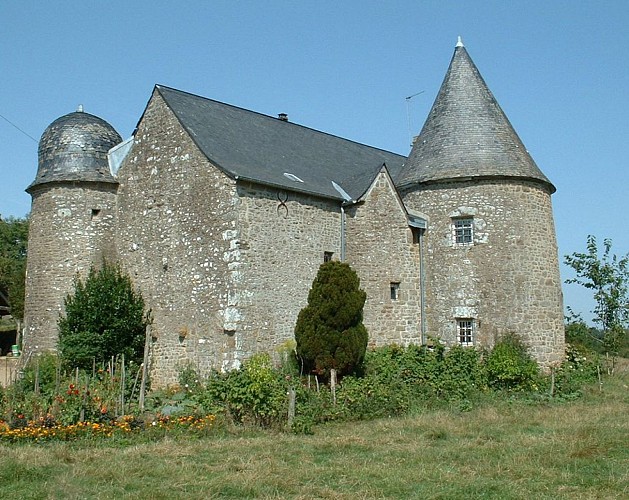 BRECE - RANDONNÉE - CIRCUIT DU SAUT-AU-LOUP - 7 KM