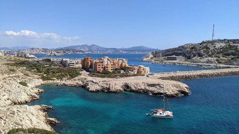 Randonnée au Frioul sur l'île de Ratonneau