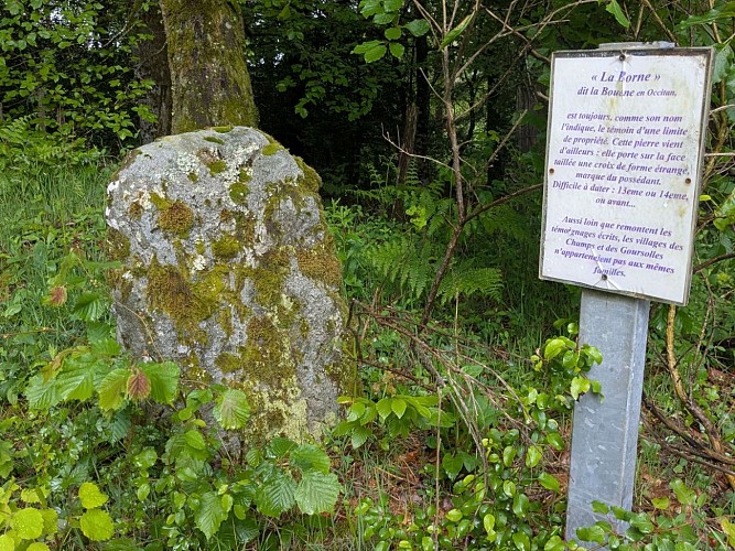Lacelle - La Turgotière - Borne ©M Clavaud (2)