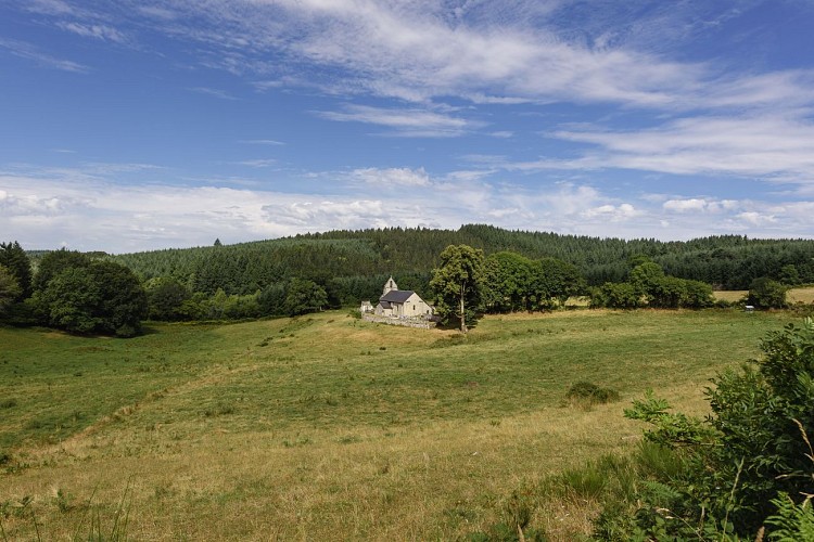 Vue église - L'Eglise aux Bois ©Benoit Charles (2)
