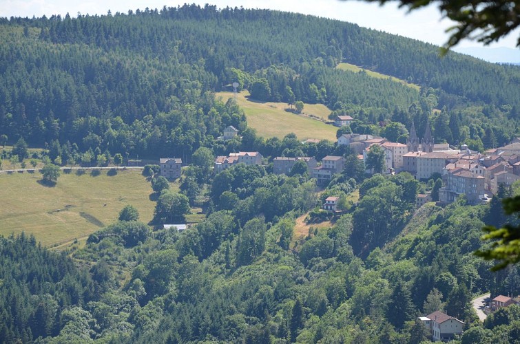 Hiking Trail: The tour of Mont Chaix