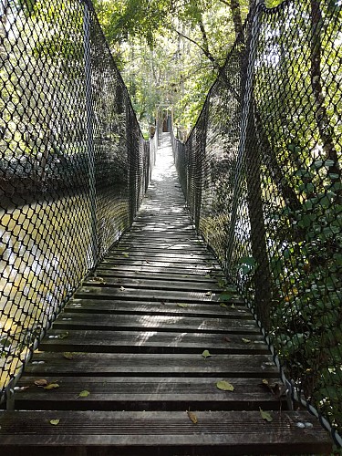 Passerelle de Poltrot