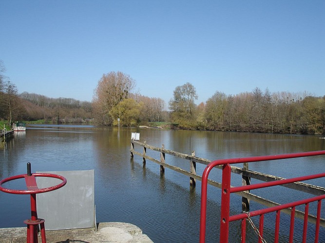 Circuit de la grotte à l'Isle Briand