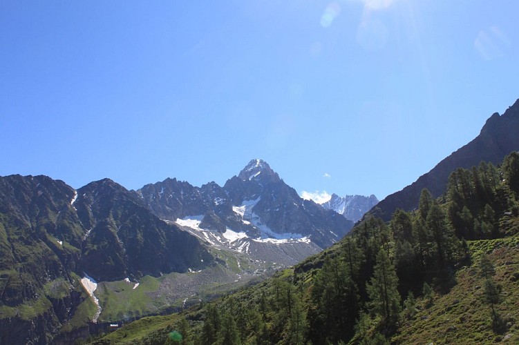Hiking to the Croix de Lognan from Argentière