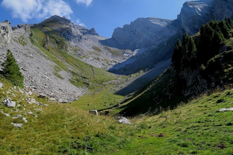 Wandeling : Porte des Aravis via Combe Creuse