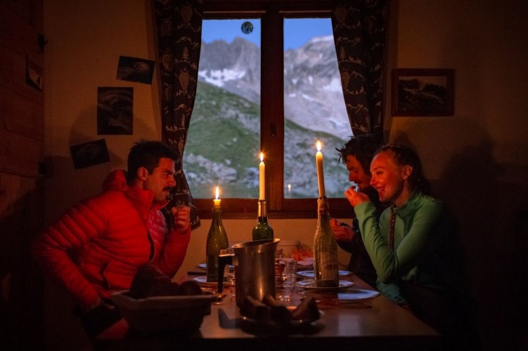 Refuge du Grand Bec - Flirt with the Alps for a weekend
