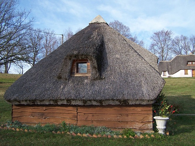 POIS_-_Bugeat_-_circuit_37_-_Varieras_-_auteur_G_Salat