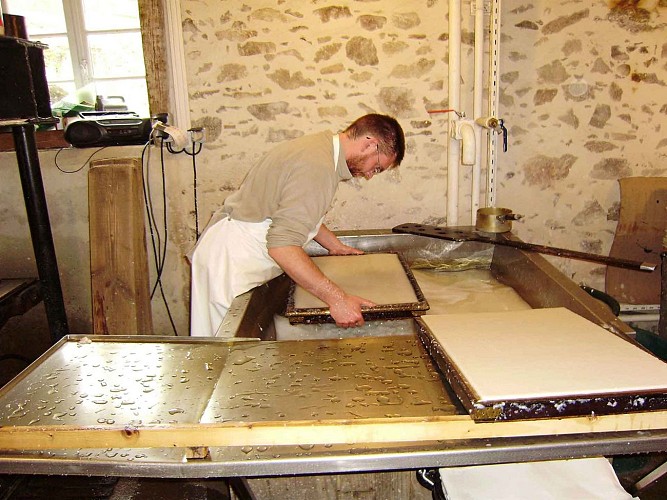 Sentier de Brignac au Moulin du Got