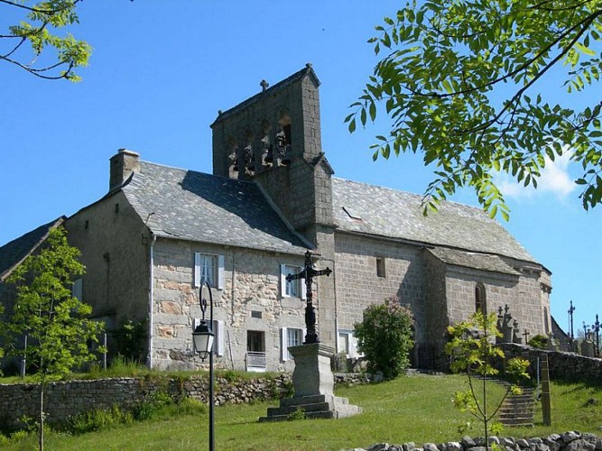 L'eglise de Saint-Rémy-de-Chaudes-Aigues