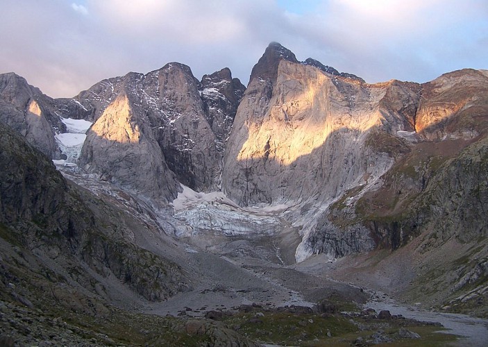 Tour du Vignemale introduction