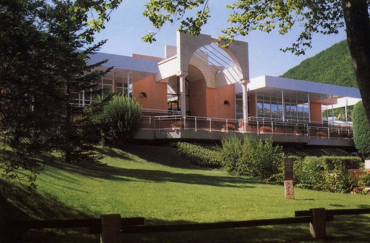 Avene_thermes_-_ADT34