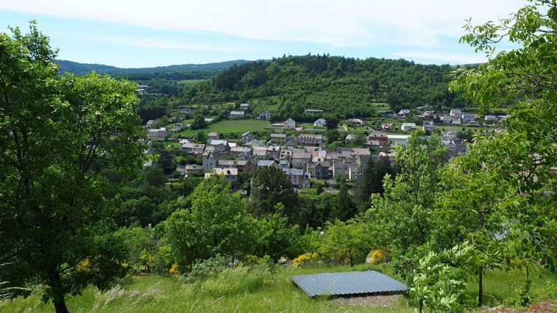 L'arrivée sur le village de Bourgs-sur-Colagne