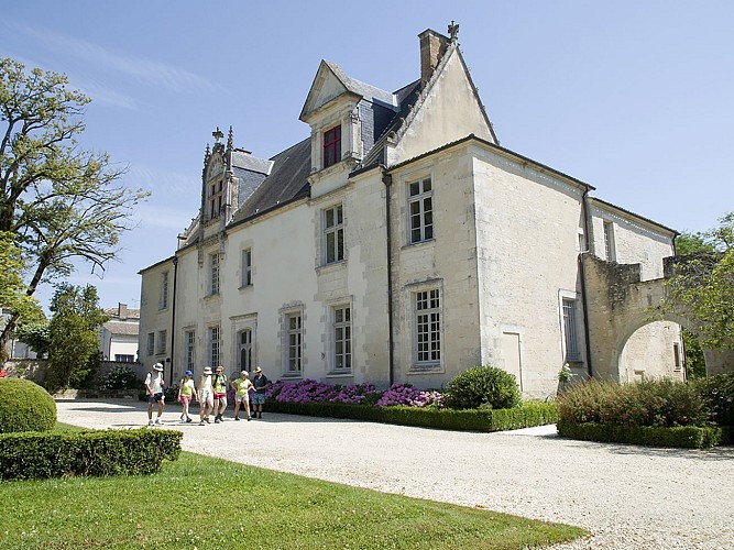 Circuit VTT La Balade des Saints - N°16 estuaire de la Gironde chateau de Beaulon
