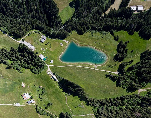 Hiking trail : Lake Javen