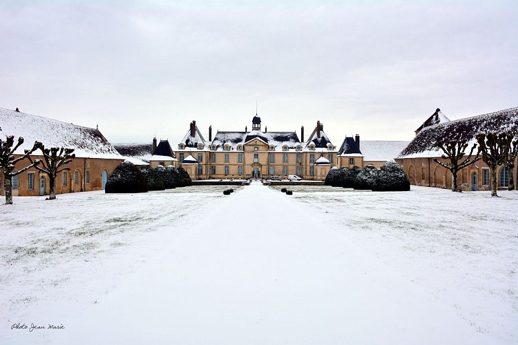 ©Jean-Marie Perdrial Menou 11 château