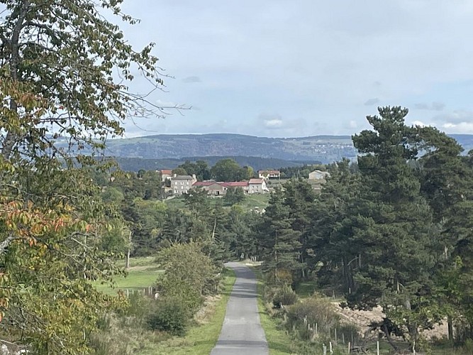 Le village de Bessettes