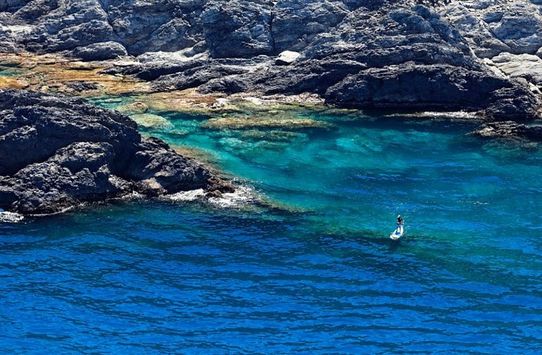 (E 12-Coastal Path/guide 2022) Port-Vendres Tourist Office - Paulilles