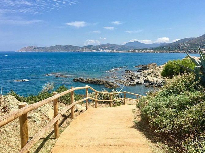 (E12 - GR 92) De Llançà a El Port de la Selva