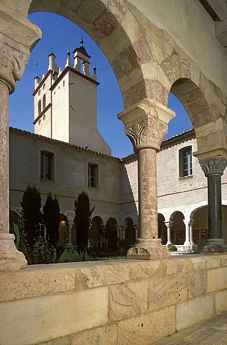 Cloître de Saint-Genis-des-Fontaines