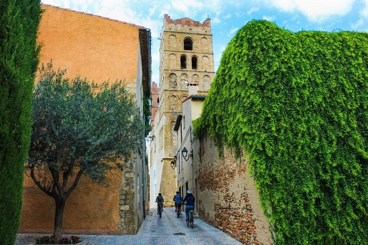 Ruelle du centre historique d'Elne