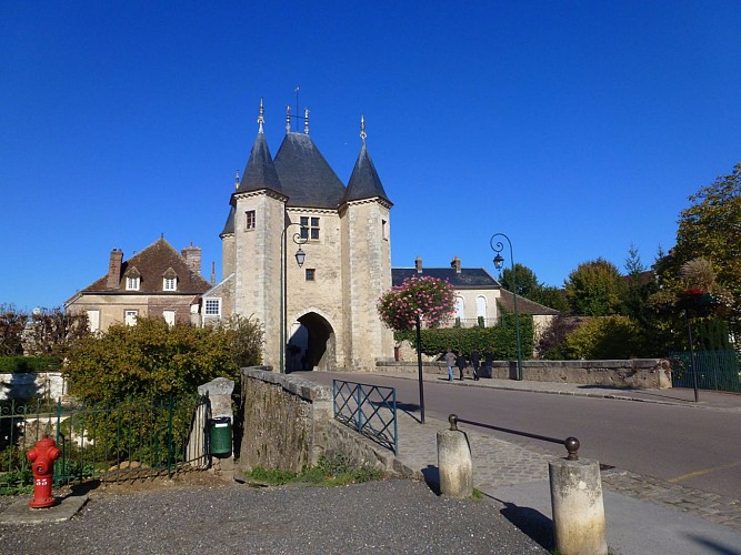 Portes de Villeneuve Sur Yonne 