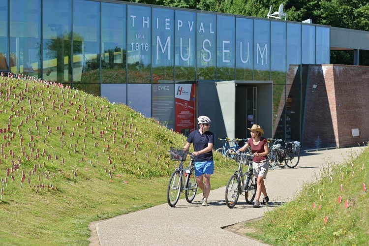 Sur le front du Coquelicot - Balades à vélo - France World War Héritage