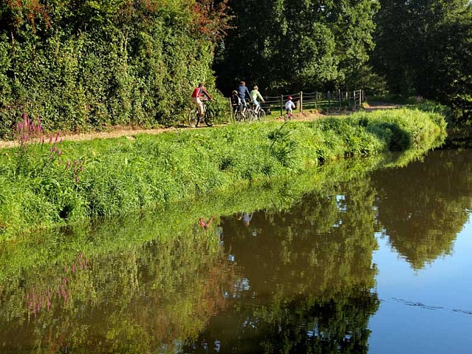 Le-Bocage-Normand-à-vélo