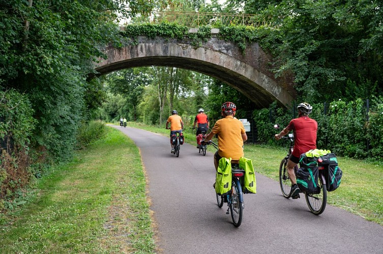 Veloroute___La_Velo_Francette-Benjamin_Gremen-13494-1200px