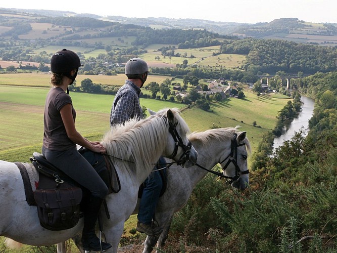 La Suisse Normande à cheval