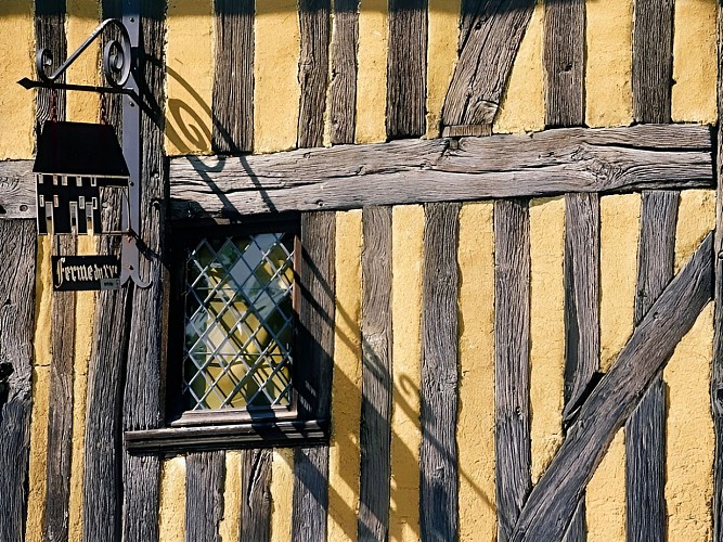Détail de colombages dans le Pays D'Auge