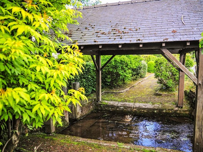 moulin de roullours - lavoir