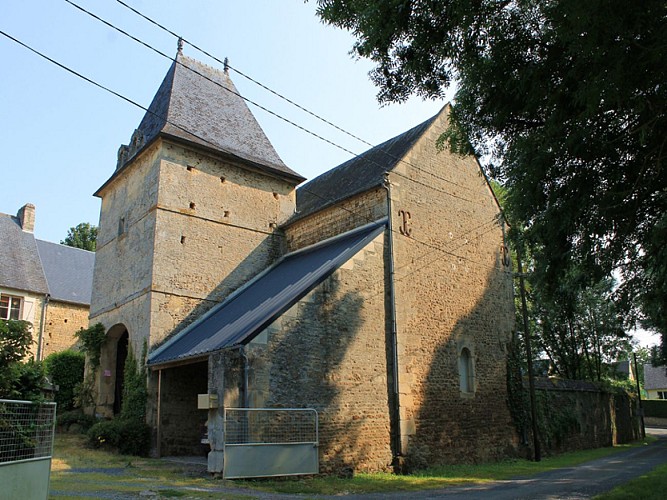 Gouvix-ferme-du-Chateau