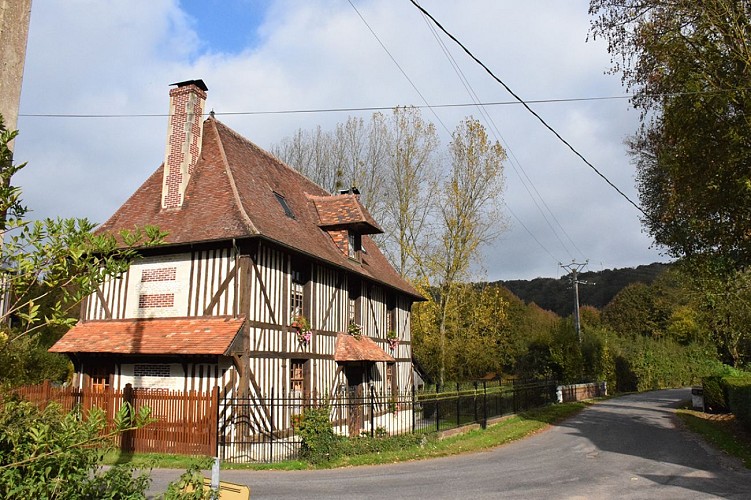 Sur le chemin des 3 calvaires(2)©OTLPA et Bruno Photographie