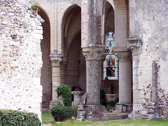 Abbaye de Breuil Benoit - détail@Pays d'Accueil Touristique d'Avre et d'Iton