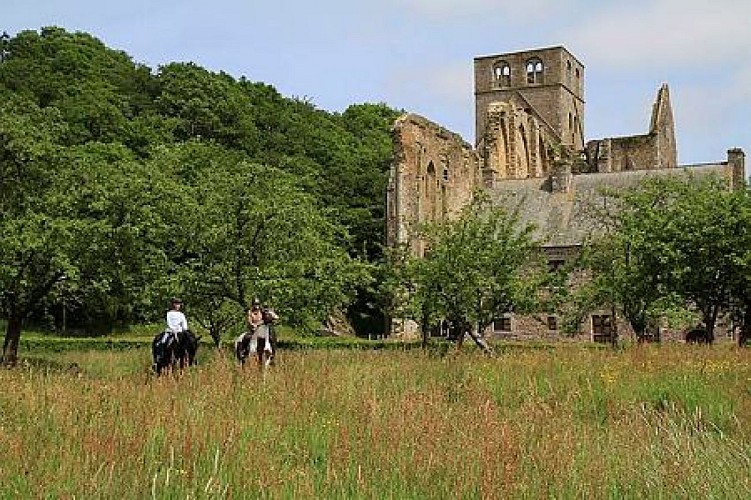 2012_Julie_cheval_IMG_4485©S_Barrault_CDT50